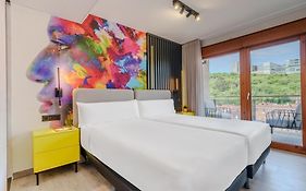 Spirit Apartamentos Atxuri Bilbao Exterior photo