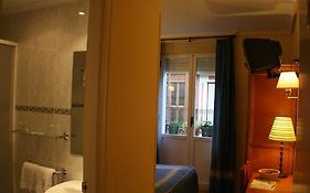 Pensión Bilbao Room photo
